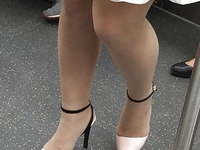 Pantyhose legs